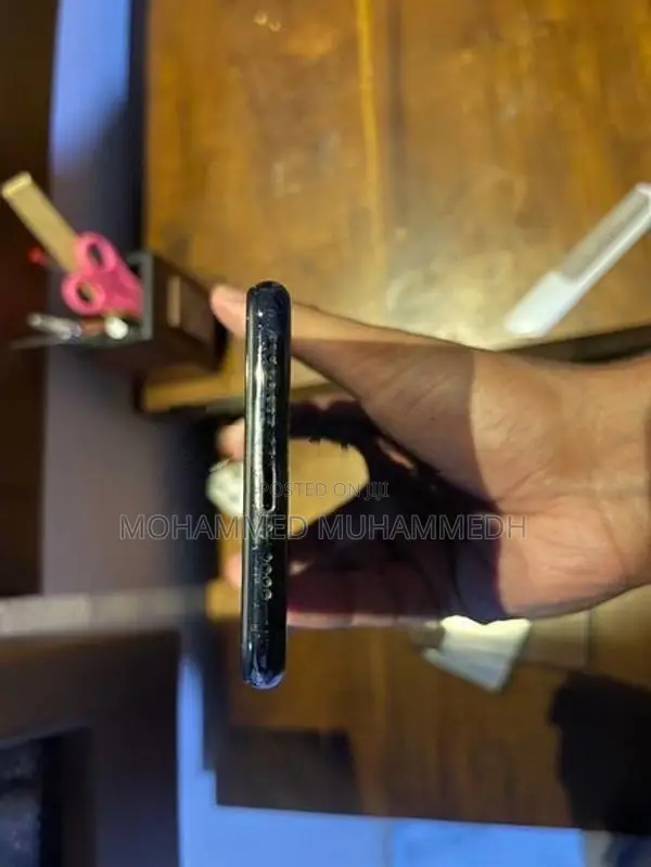 Apple iPhone XS Max Space Gray (Used)