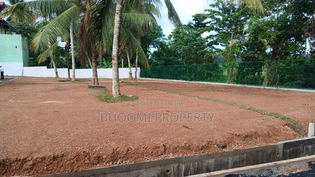 Kesbewa Land for Sale
