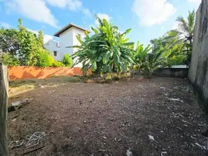 10.90P Prime Bare Land For Sale In Boralesgamuwa