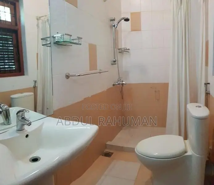Luxurious Fully Furnished Apartment Athrugliya Ariyana Resort