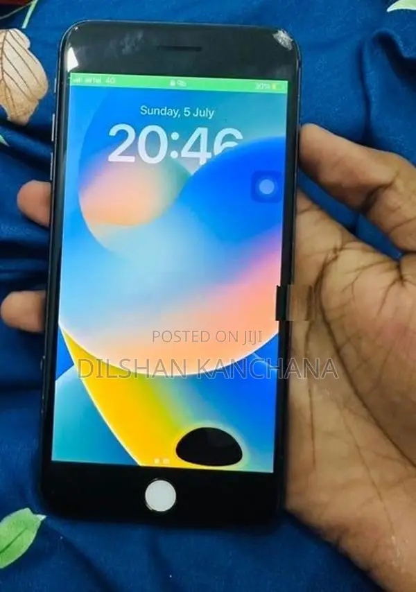 Apple iPhone 8 Plus (Used)