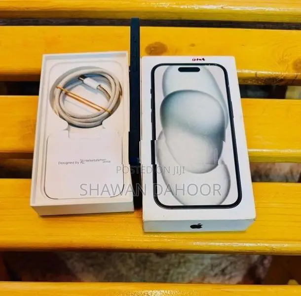 Apple iPhone 15 (Used)