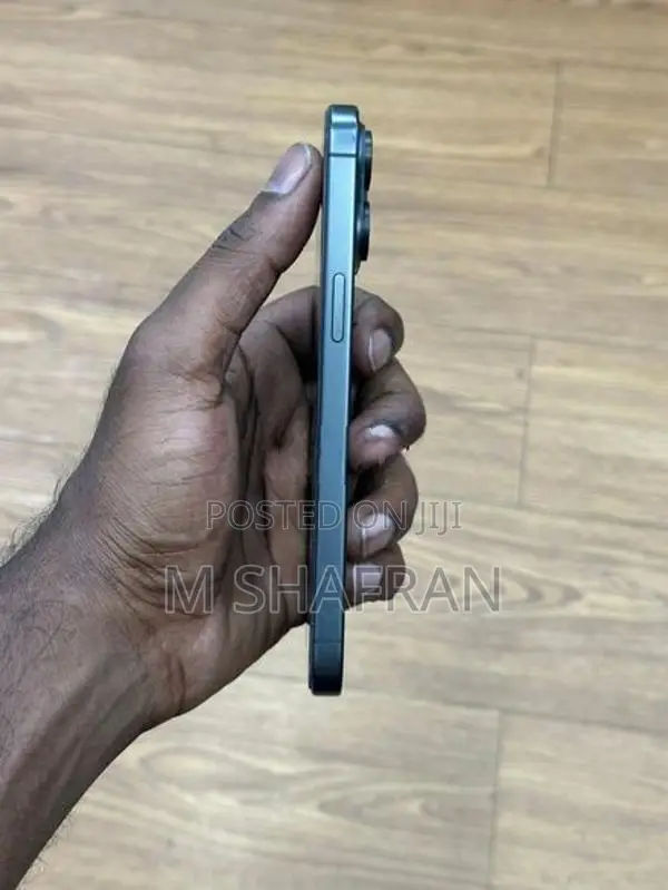 Apple iPhone 15 Pro Max (Used)
