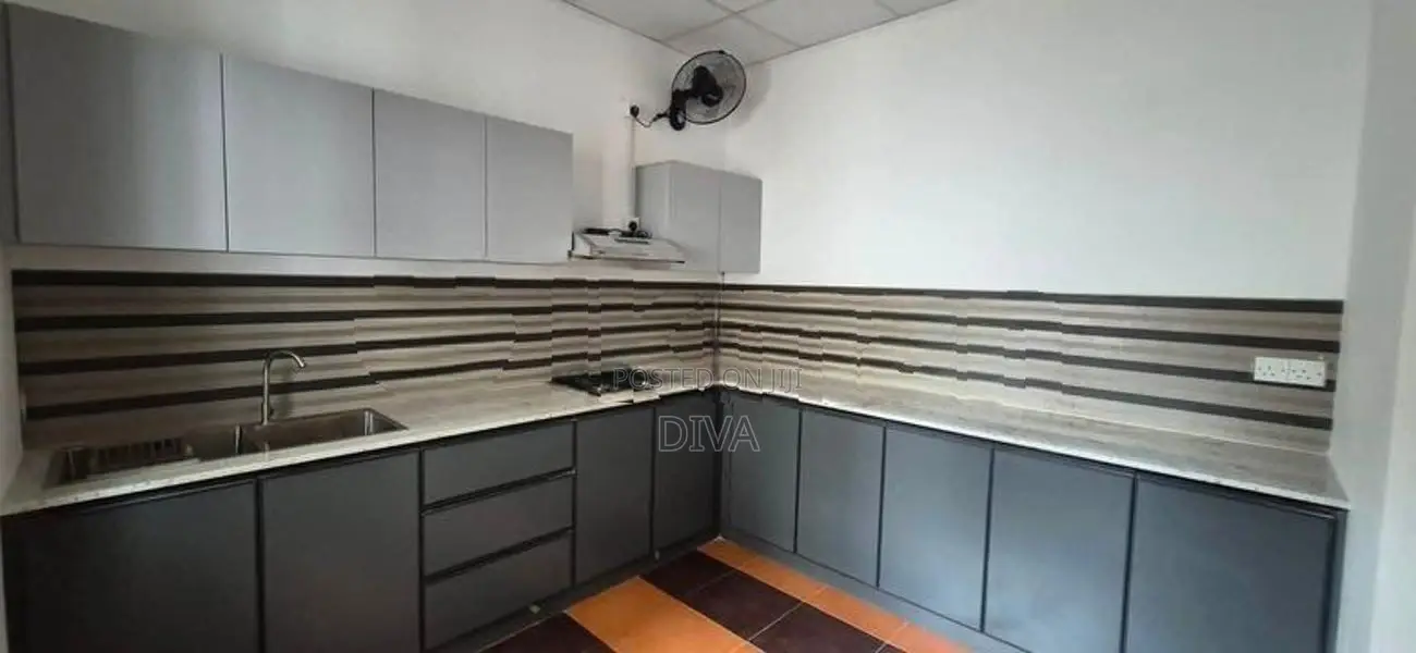 Three Story House for Rent Dehiwala
