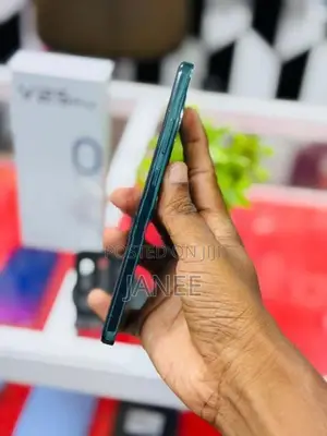 Oppo f27 5g 8-128 (Used)