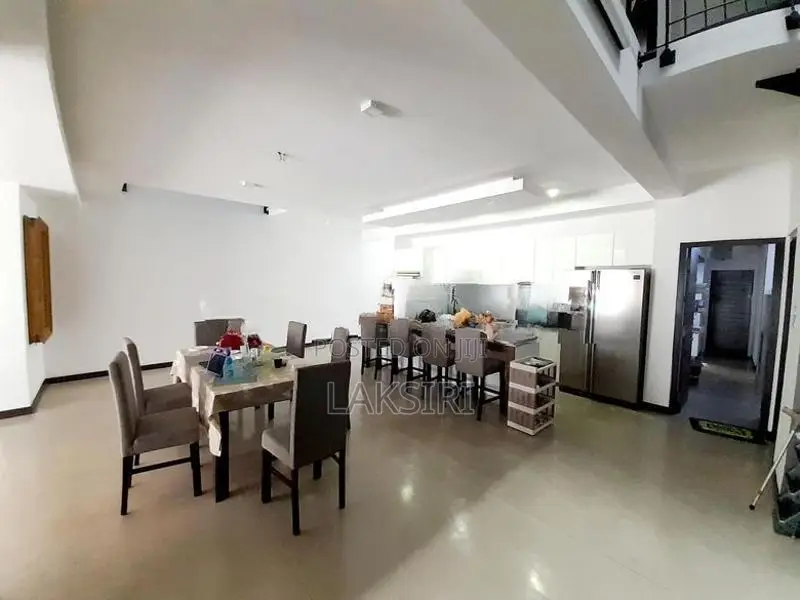 Solar Electricity Fully Furnished Luxury House Rent Nugegoda
