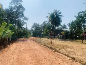 කුරුණෑගල පොතුහැර නගරයට ලගින්ම බිම් කොටස්