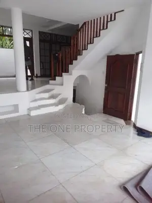 2 Storied house for Rent - Thimbirigasyaya- Colombo 5