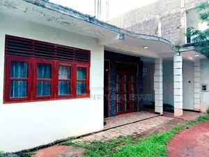 HJS170 - Modern House for Sale in Yakkala