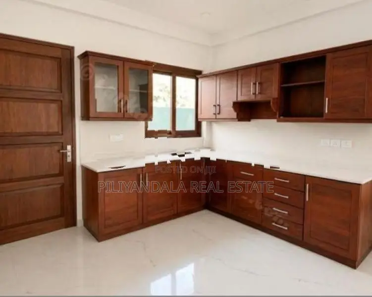2 Story Brand New House for Sale Boralasgamuwa
