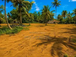 මිදිගමින් සුපිරි View එක්ක සමග අගනා ඉඩමක්