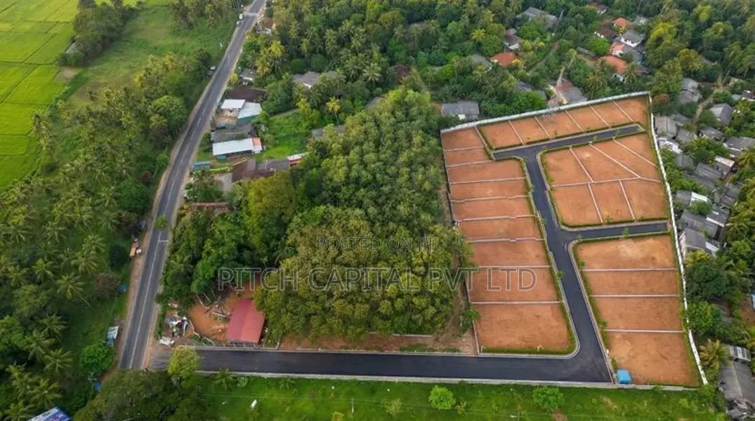 Avissawella කලුඅග්ගල leisure world මුහුණලා අගනා බිම්කොටස්