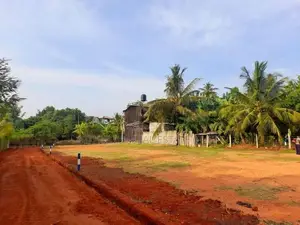අනුරාධපුර මහ නගර සභා සීමාවෙන් බිම් කොටස්
