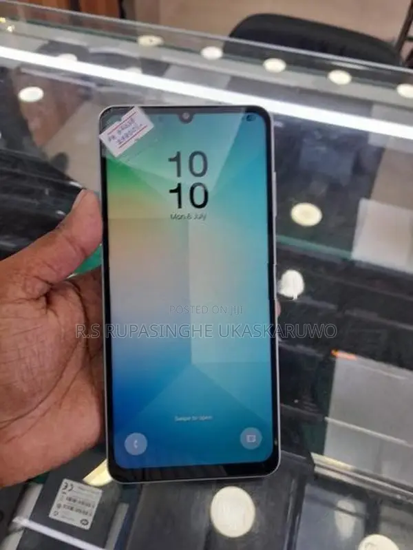 Samsung Galaxy A06 (Used)