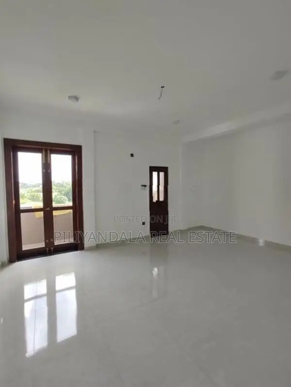 Boralasgamuwa Town Gated Community Brand New 2 Storyd House for Sale
