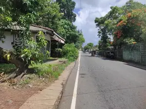 Piliyandala Town Facing Land for Sale