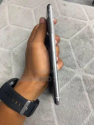 Apple iPhone XS Max (Used)