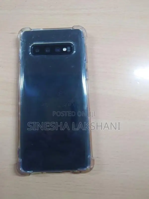 Samsung s10 (Used)