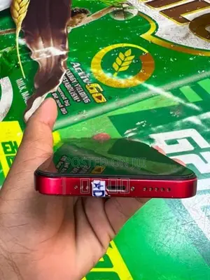 Apple iPhone 13 (Used)