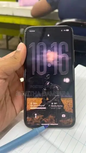 Apple iPhone 11 Pro 256GB (Used)