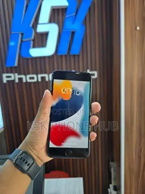 Apple iPhone 7 Plus (Used)