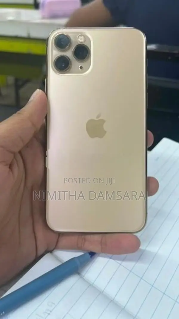Apple iPhone 11 Pro 256GB (Used)