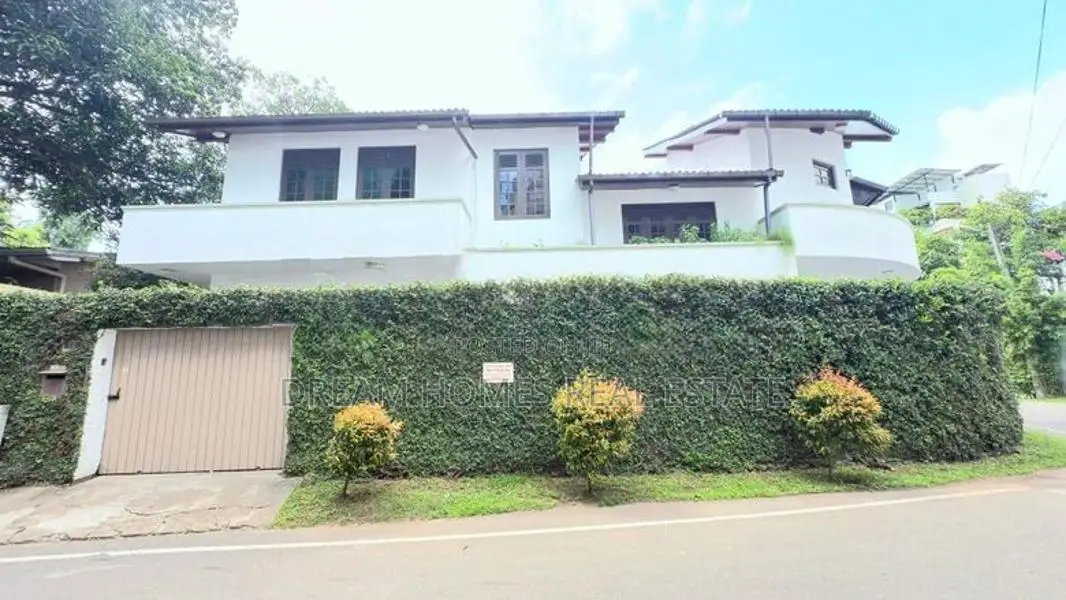 Standalone Two-Storey House for Rent – Colombo 05