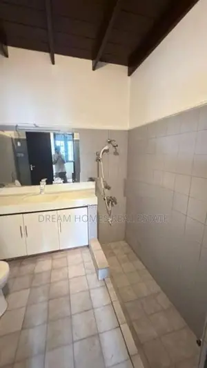 Standalone Two-Storey House for Rent – Colombo 05