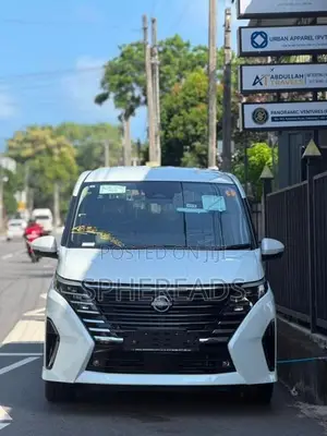 Nissan Serena HIGHWAY STAR V 2025