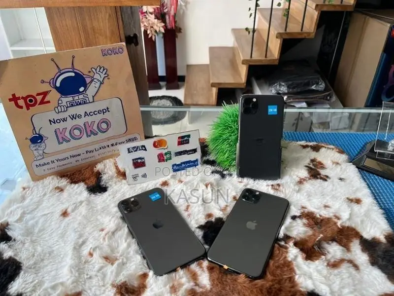 Apple iPhone 11 Pro Max 256GB (Used)