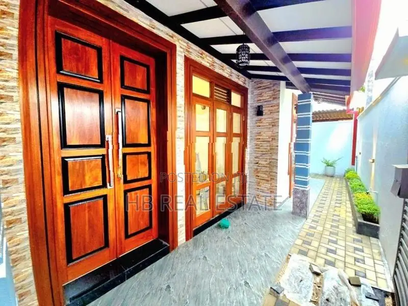 Newly Build Luxury Single Story House For Sale-Kesbewa