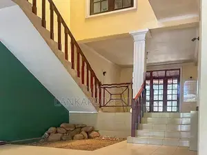 Luxury Upstair House for Sale in Nugegoda.