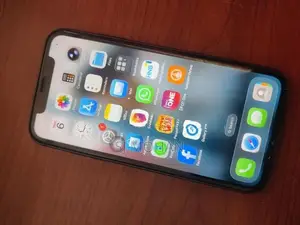 Apple iPhone 11 (Used)