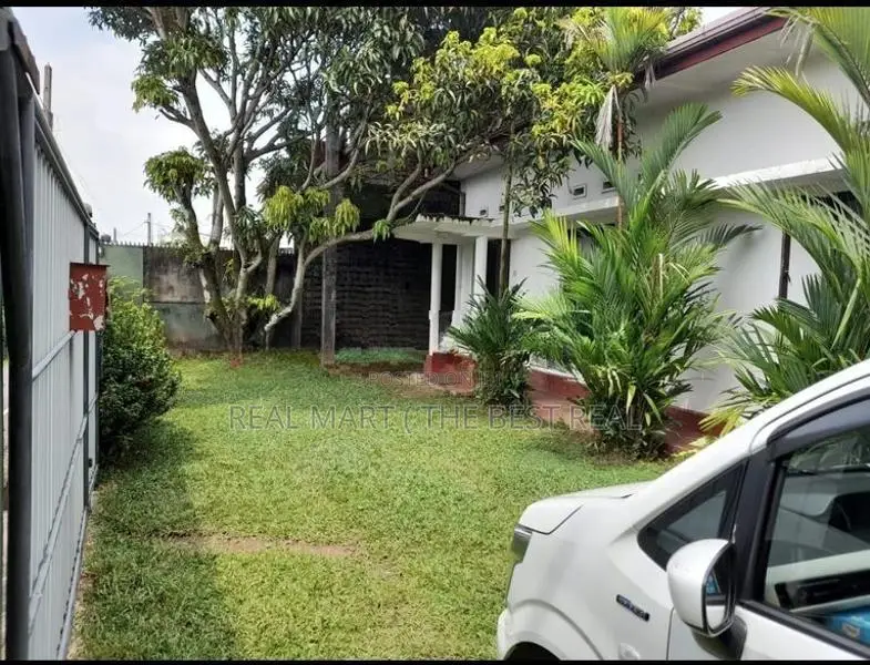 Kotte 20.5 Perches Prime Residential Land for Sale
