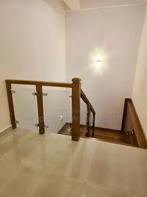 HAS202 - Modern Luxury House for Sale in Piliyandala