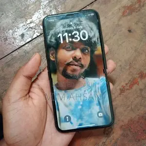Apple iPhone XS (Used)