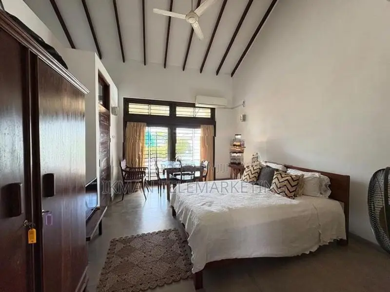 Fully Furnished Room for Rent In Borella, Colombo 08