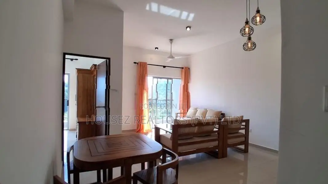 3-Bedroom Apartment for Rent at Residencies-Kahathuduwa