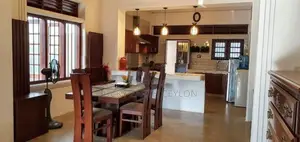Mount Lavinia, Semi Furnished, Large House For Rent (MG1350)