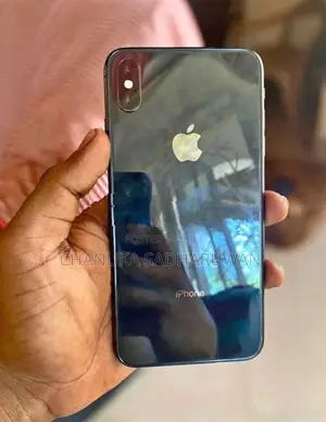 Apple iPhone XS Max (Used)