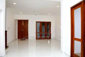 Luxury Two-Story House for Sale – Kahathuduwa