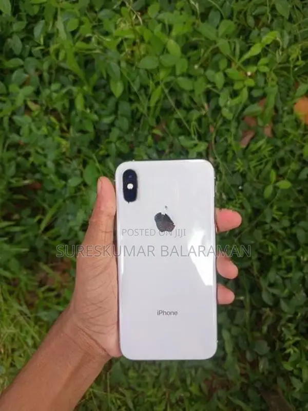 Apple iPhone XS (Used)