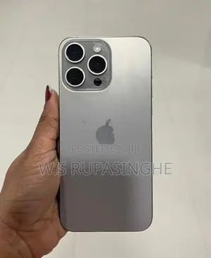 Apple iPhone 15 Pro Max 256GB (Used)