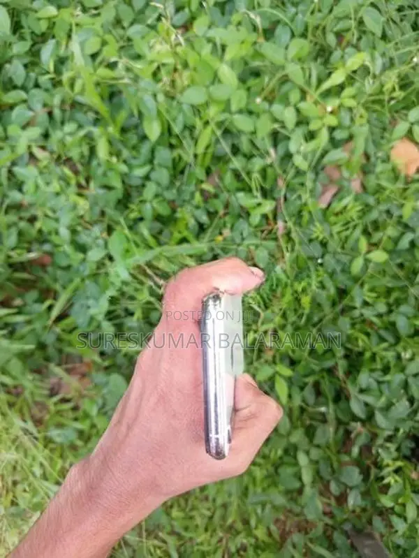 Apple iPhone XS (Used)
