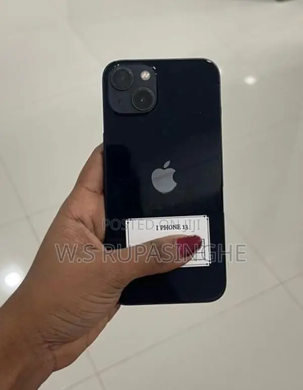 Apple iPhone 13 128GB (Used)