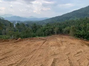 නුවර පාරට මීටර් 500 යි පිලැස්ස ඉඩම් කොටස්