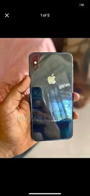 Apple iPhone XS Max (Used)