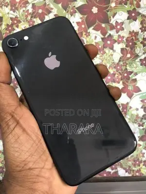 Apple iPhone 8 64GB (Used)