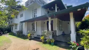 Spacious House with 40.3 Perches for Sale in Biyagama