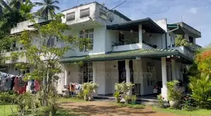 Spacious House with 40.3 Perches for Sale in Biyagama